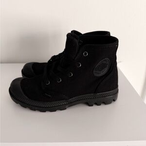 Palladium Pampa Hi Bootie
